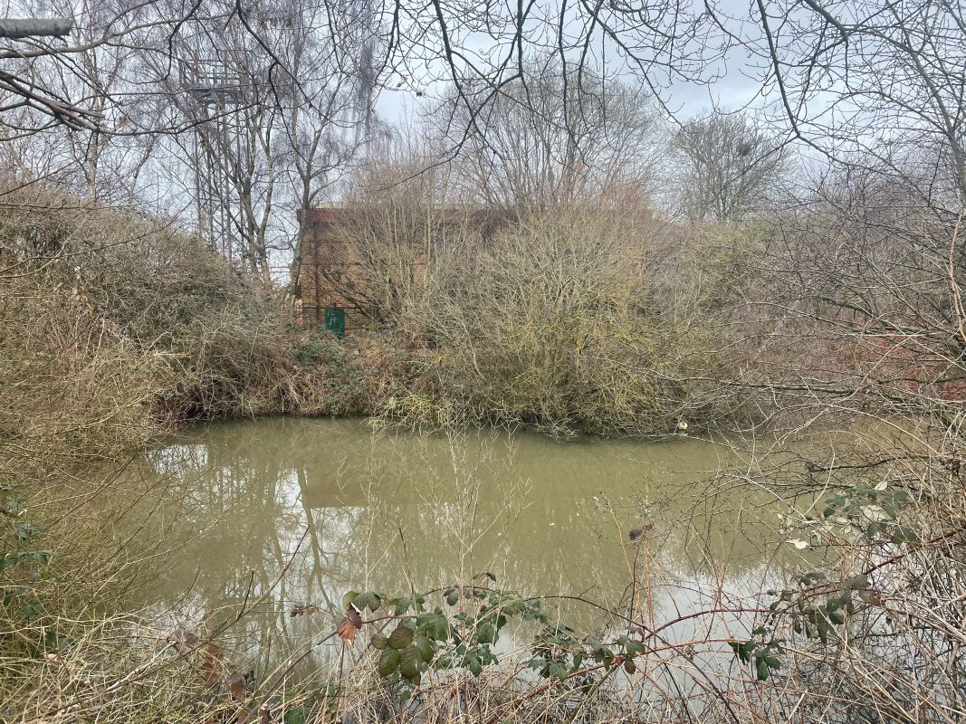 Pond/Land off, Gipsy Lane, Swindon, SN2 8DH