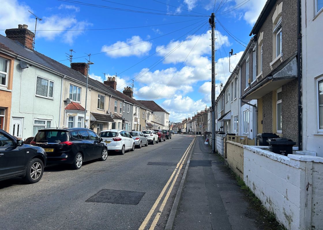 8, William Street, Swindon, SN1 5LB