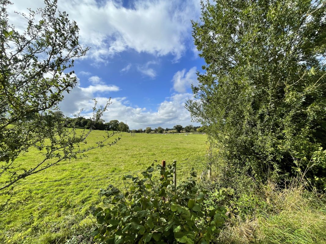 9, The Green, Devizes, Great Cheverell, SN10 5XN