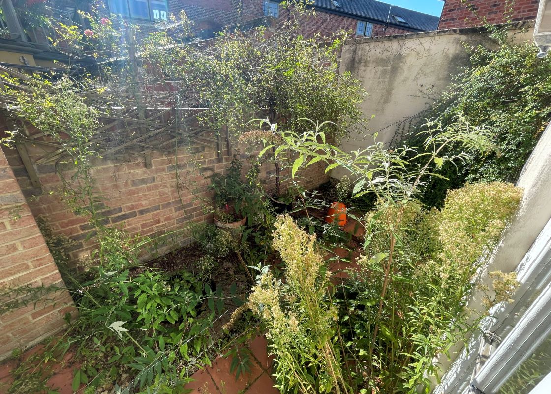 10, Northgate Street, Devizes, SN10 1JL