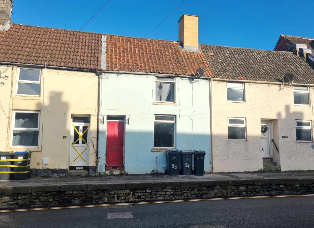 54, London Road, Calne, SN11 0AB