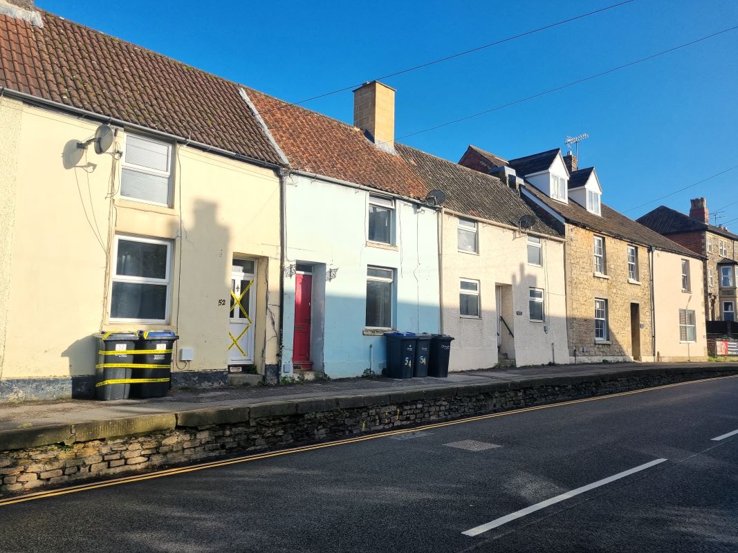 54, London Road, Calne, SN11 0AB