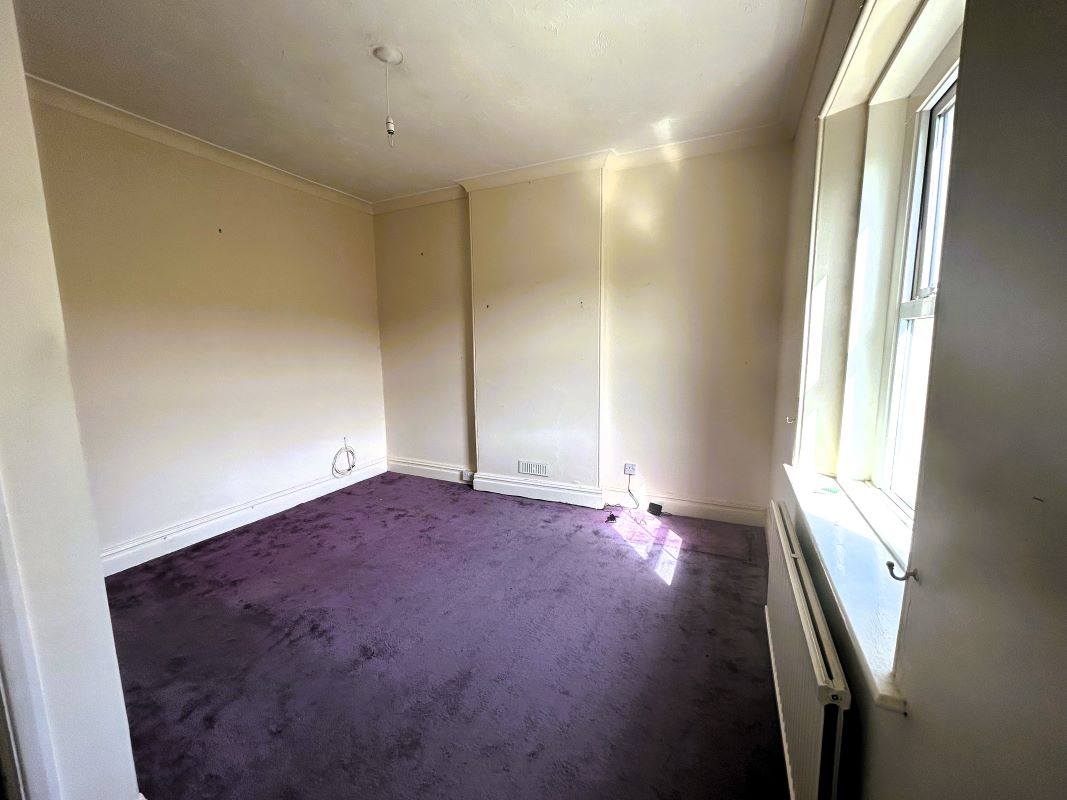 2B, Stokes Road, Corsham, SN13 9AA