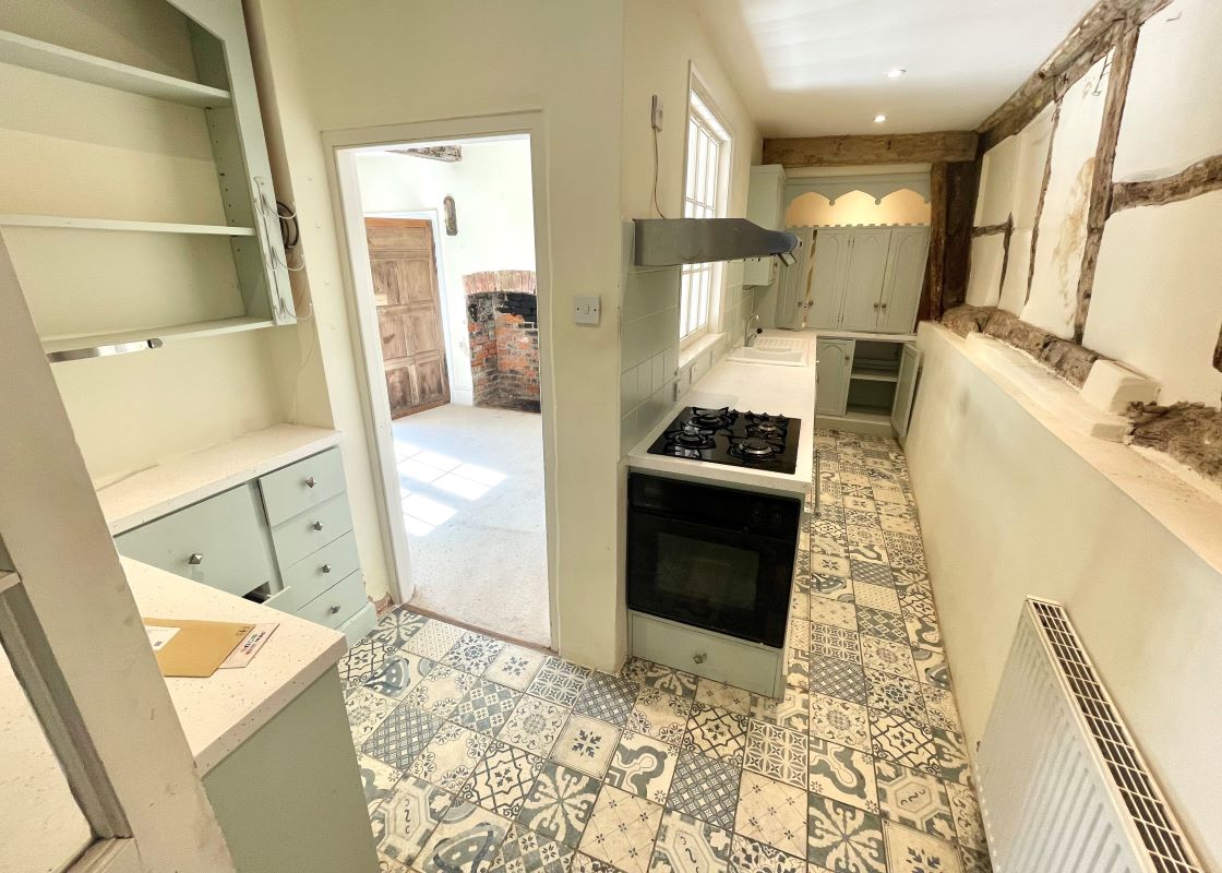 10, Northgate Street, Devizes, SN10 1JL