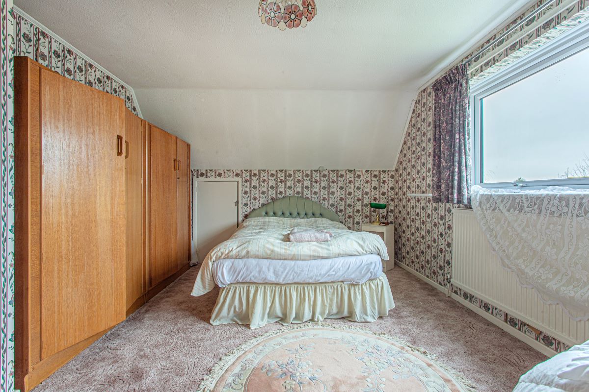 21, Broadacres, Swindon, Broad Town, SN4 7RP