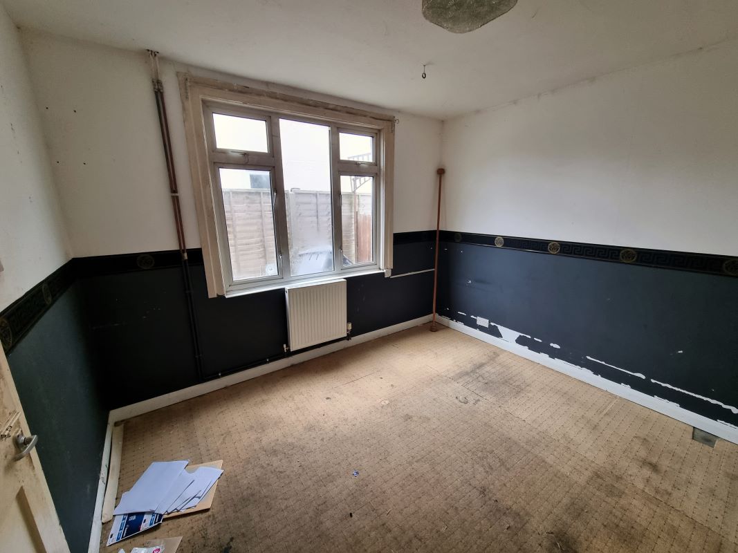 196, Frome Road, Trowbridge, BA14 0DS