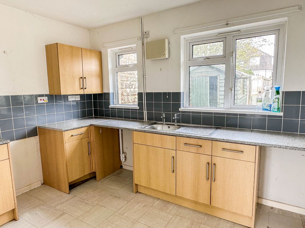 9, Tuners Lane, Malmesbury, Crudwell, SN16 9EN