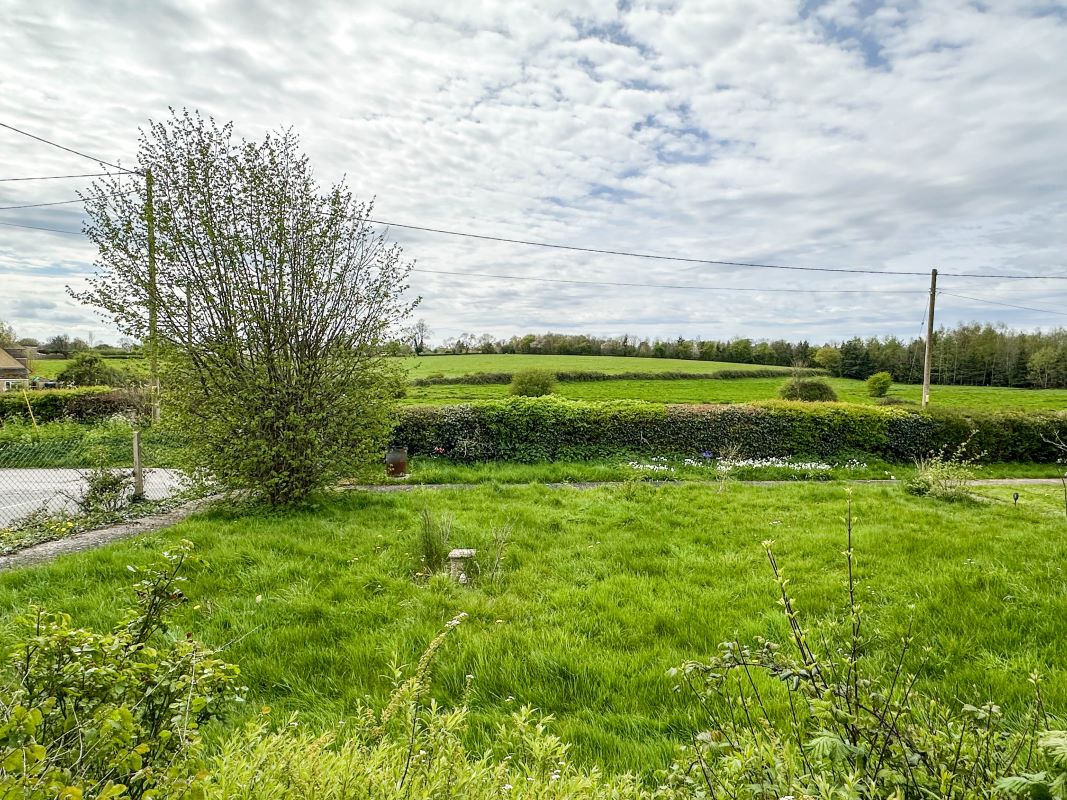 9, Tuners Lane, Malmesbury, Crudwell, SN16 9EN