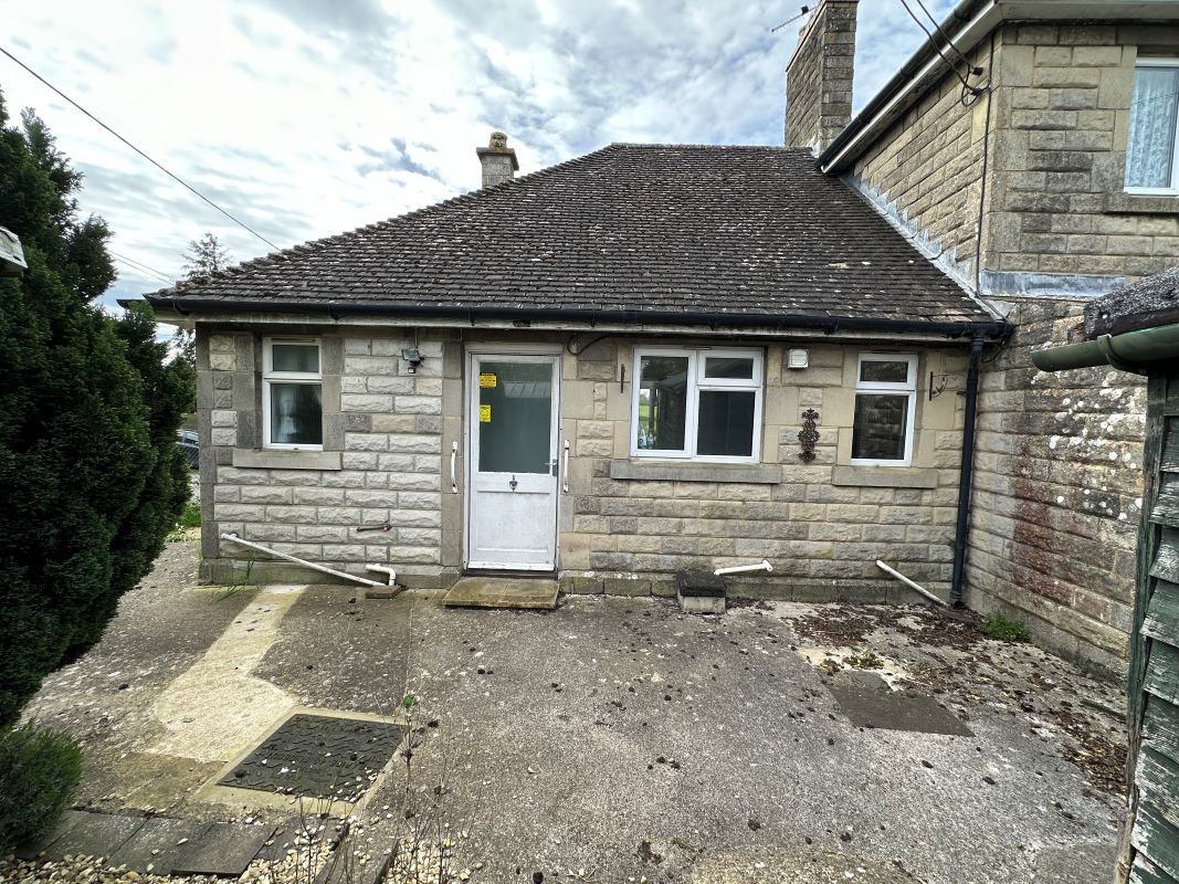 9, Tuners Lane, Malmesbury, Crudwell, SN16 9EN