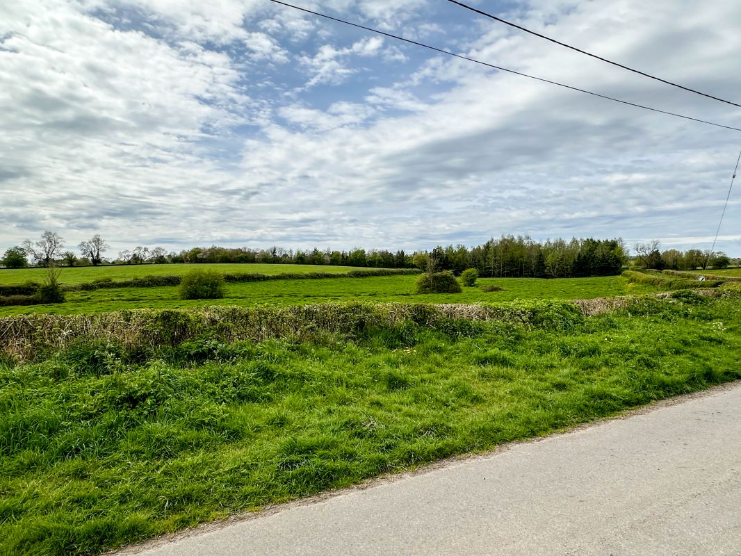 9, Tuners Lane, Malmesbury, Crudwell, SN16 9EN