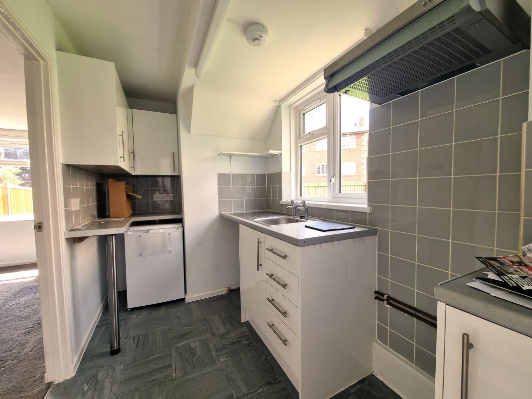 1, Cherry Orchard, Warminster, Codford, BA12 0PN