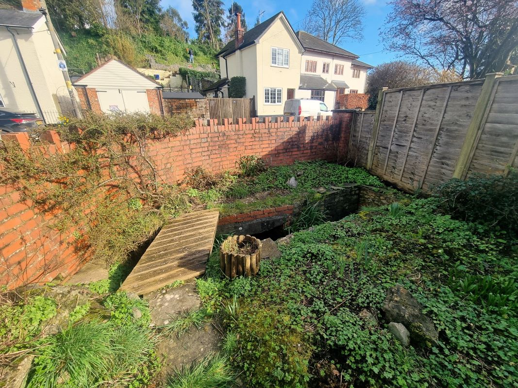 1, Oak Lane, Devizes, Easterton, SN10 4PD