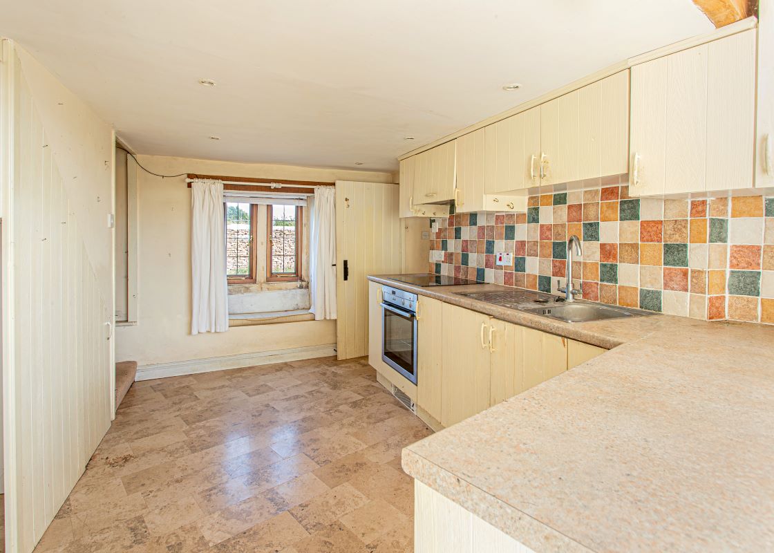 1, Cuttle Lane, Chippenham, Biddestone, SN14 7DF