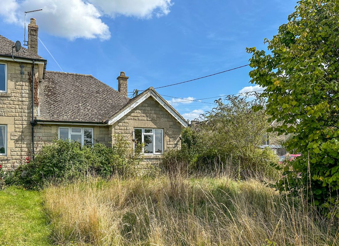 9, Tuners Lane, Malmesbury, Crudwell, SN16 9EN