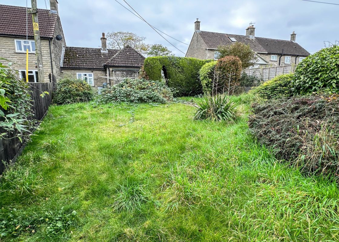 12, Greens Close, Chippenham, Hullavington, SN14 6EG