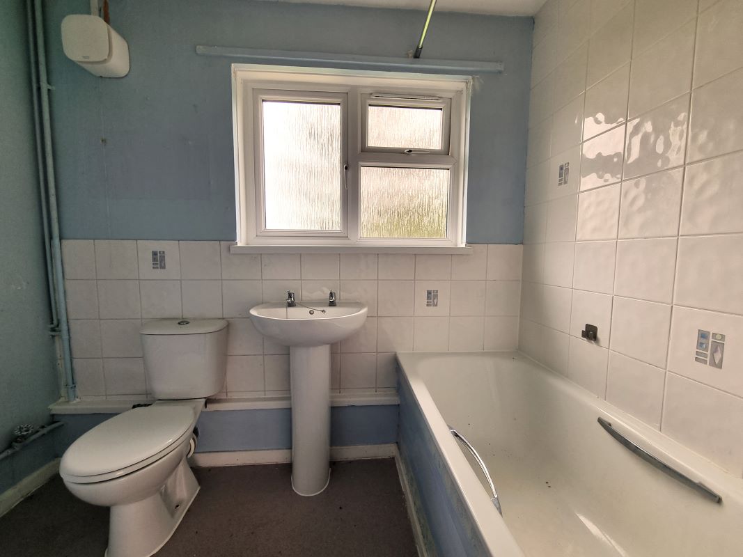 15 & 16, Abdon Close, Warminster, Chitterne, BA12 0LB