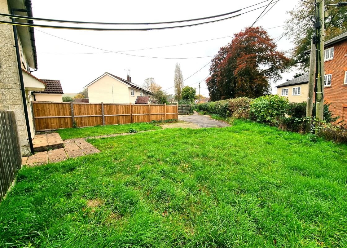 1, Cherry Orchard, Warminster, Codford, BA12 0PN