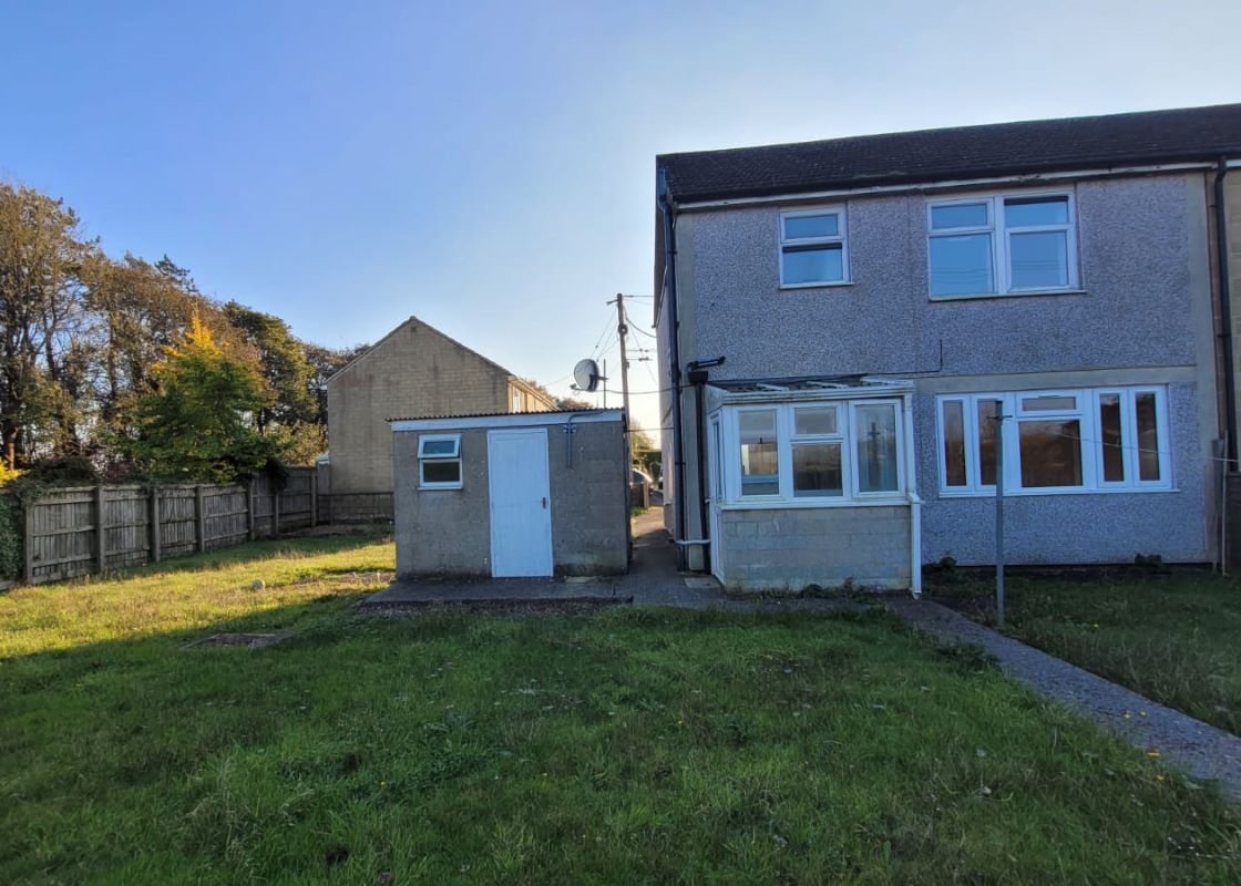 34, Martins Croft, Chippenham, Colerne, SN14 8DT