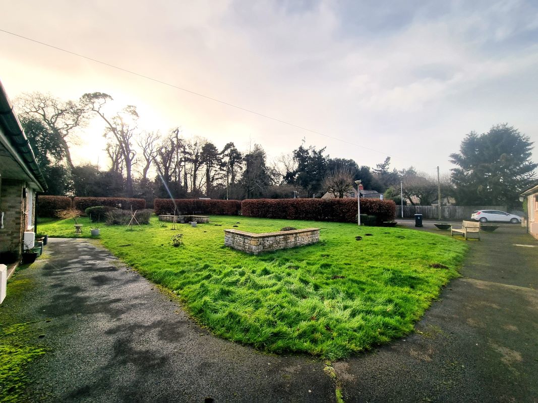 4, Tile Court, Calne, Derry Hill, SN11 9NW