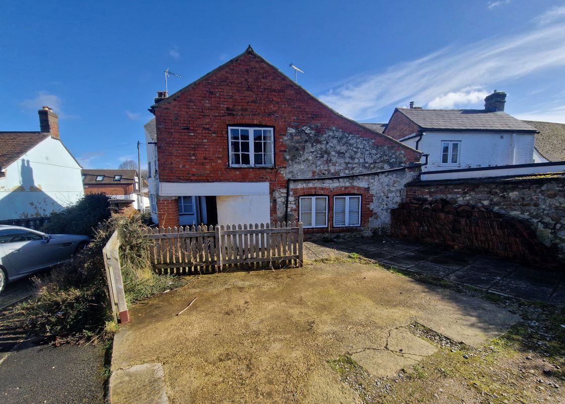 14, The Square, Marlborough, Aldbourne, SN8 2DU