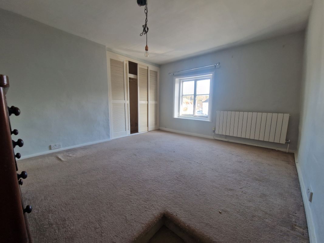 14, The Square, Marlborough, Aldbourne, SN8 2DU