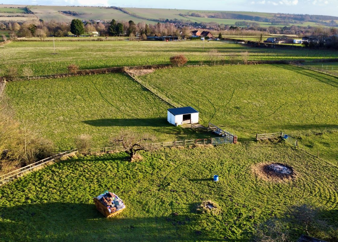 Kings Road, Devizes, Market Lavington, SN10 4PZ