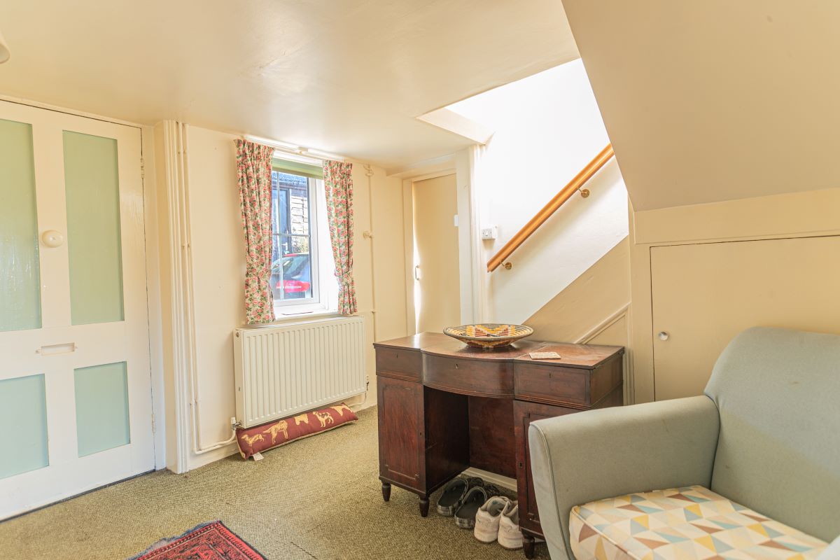 Kings Road, Devizes, Market Lavington, SN10 4PZ