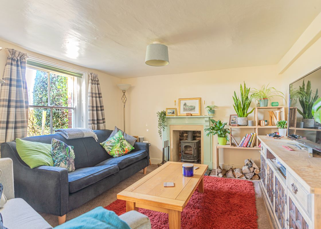 Kings Road, Devizes, Market Lavington, SN10 4PZ