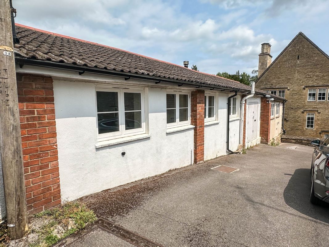 97b, Gloucester Road, Malmesbury, SN16 0AJ