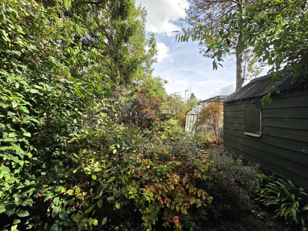 175, London Road, Chippenham, SN15 3AW