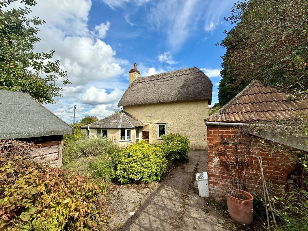 51, Wick Hill, Calne, Bremhill, SN11 9LQ
