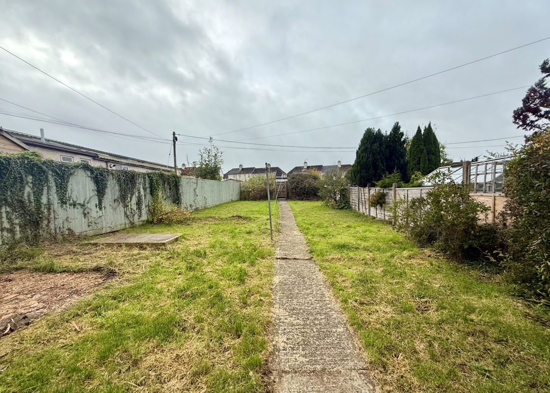 161, London Road, Chippenham, SN15 3AW