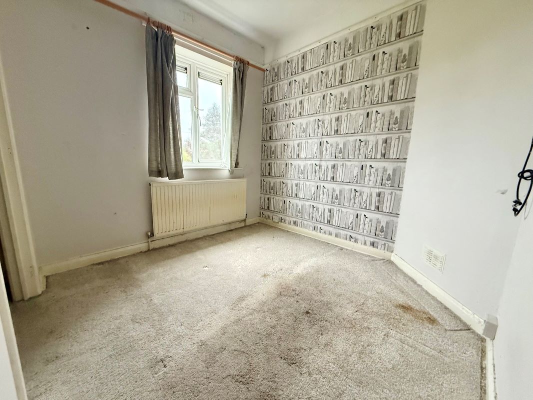 161, London Road, Chippenham, SN15 3AW