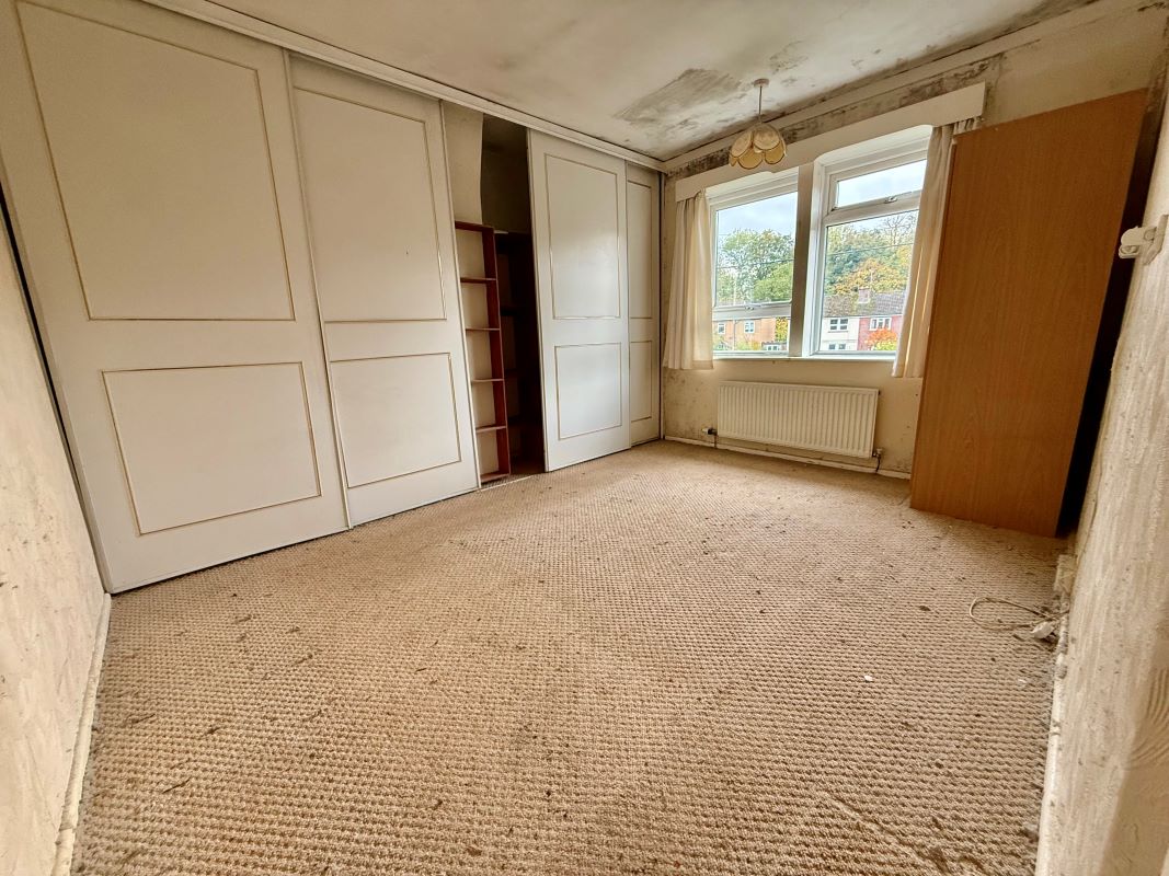 57, Whitegates, Chippenham, Castle Combe, SN14 7HQ