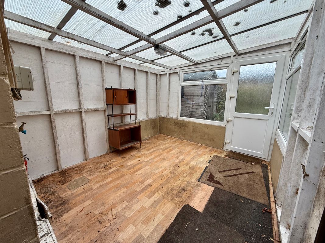 57, Whitegates, Chippenham, Castle Combe, SN14 7HQ