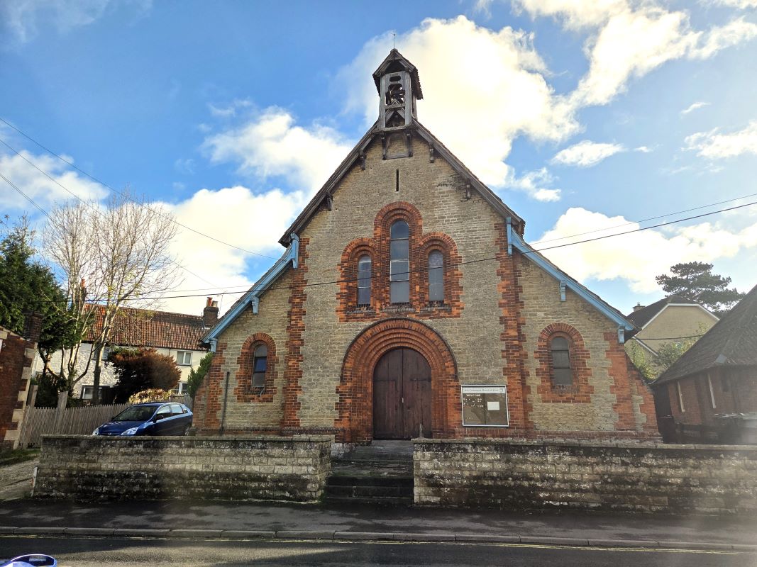 Lowden, Chippenham, SN14 0DS