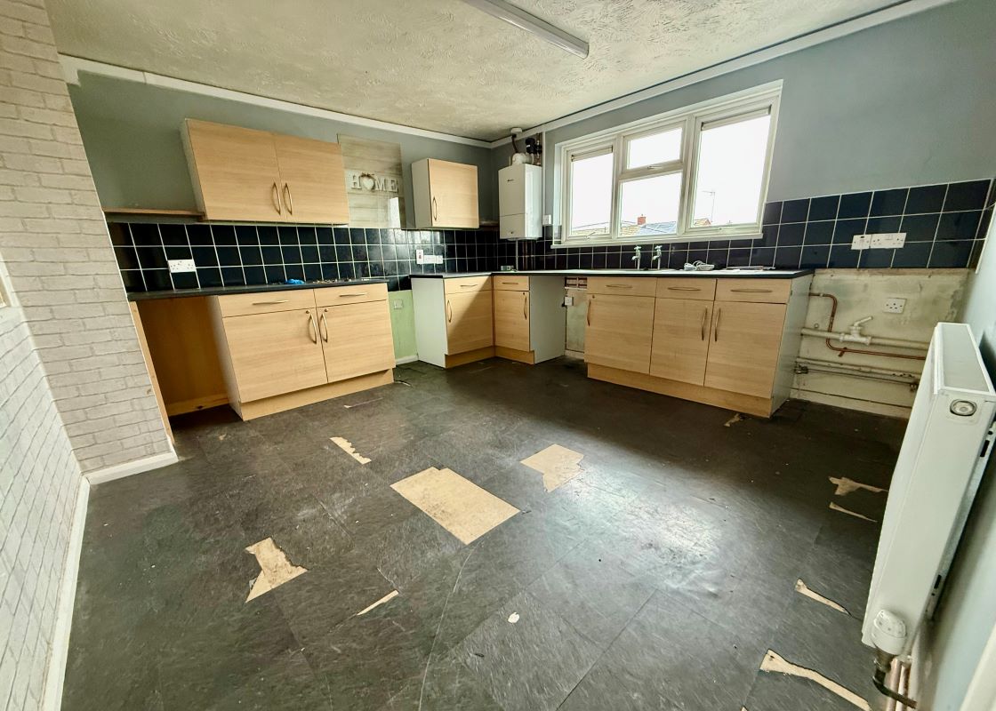 24, Neeld Crescent, Chippenham, SN14 0HT