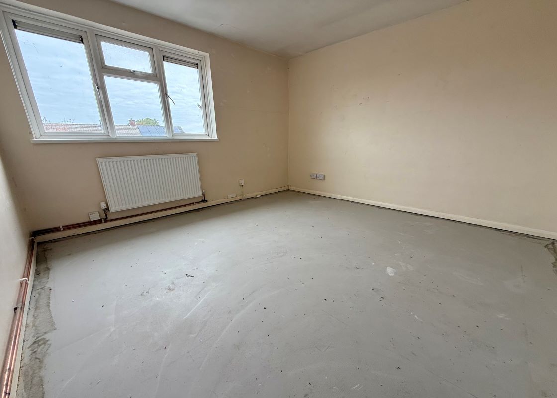 24, Neeld Crescent, Chippenham, SN14 0HT