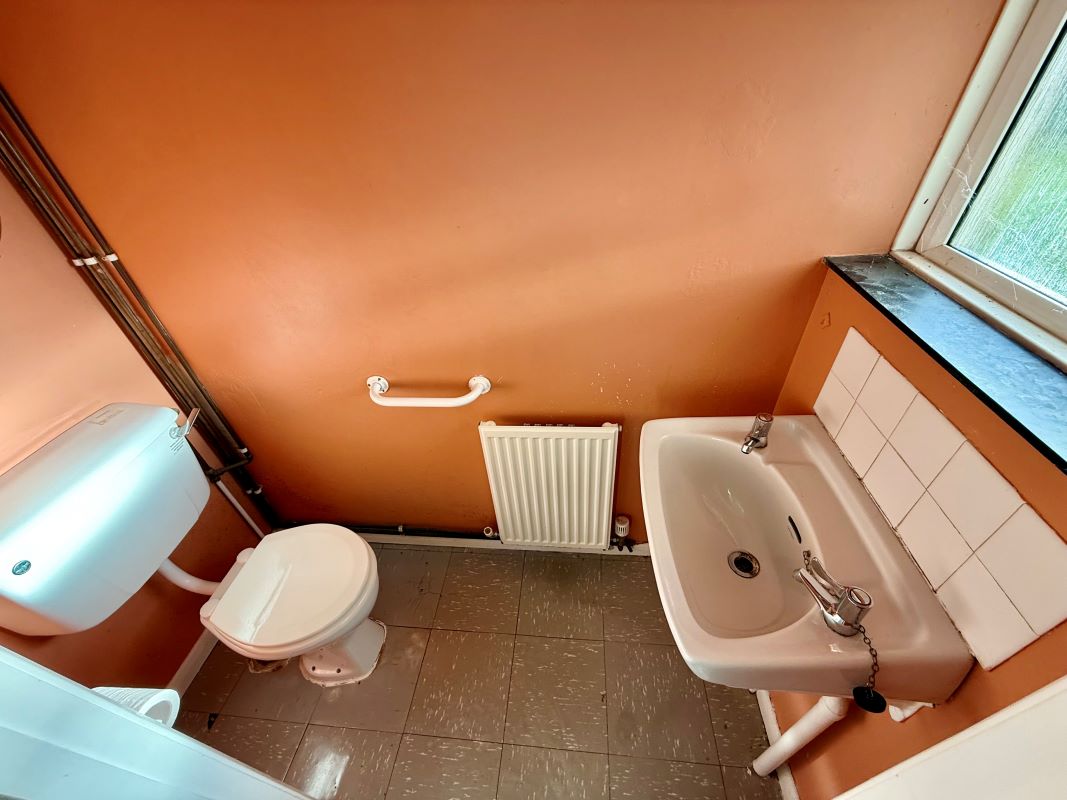 23, Whitegates, Chippenham, Castle Combe, SN14 7HQ