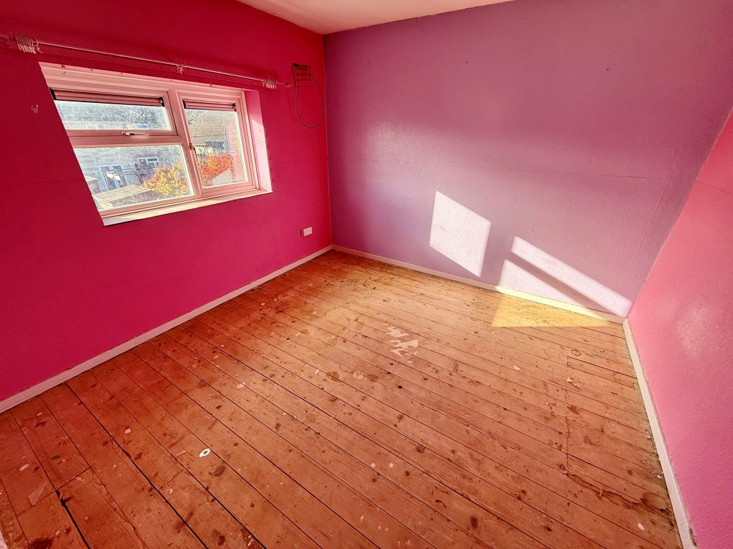 19, Broomfield, Chippenham, SN15 1DZ