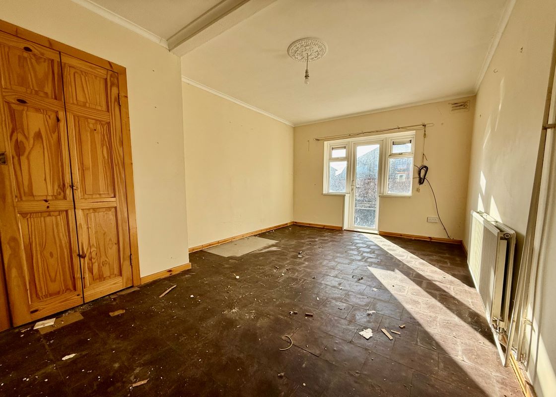 19, Broomfield, Chippenham, SN15 1DZ