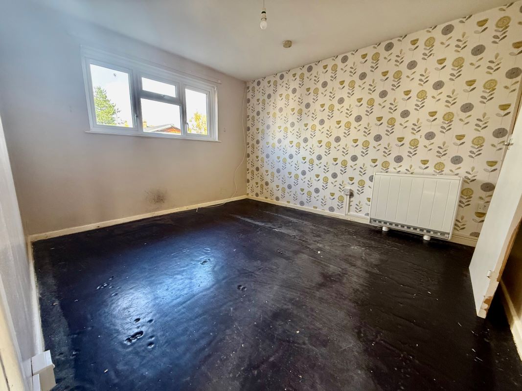 16, Bendy Bow, Malmesbury, Oaksey, SN16 9TN