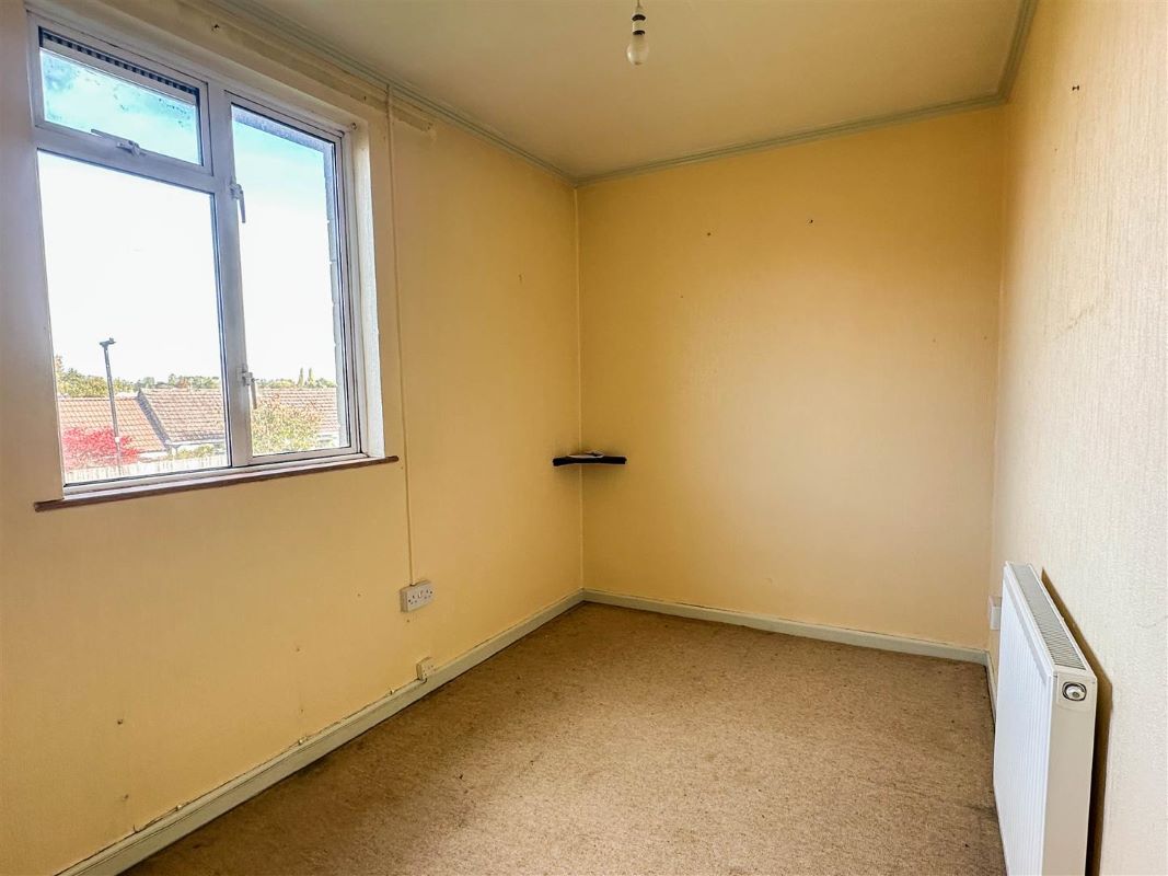 1, Hobbes Close, Malmesbury, SN16 0DA