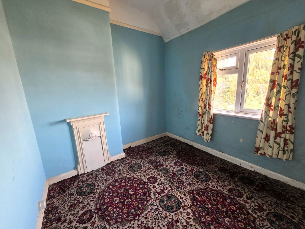 175, London Road, Chippenham, SN15 3AW