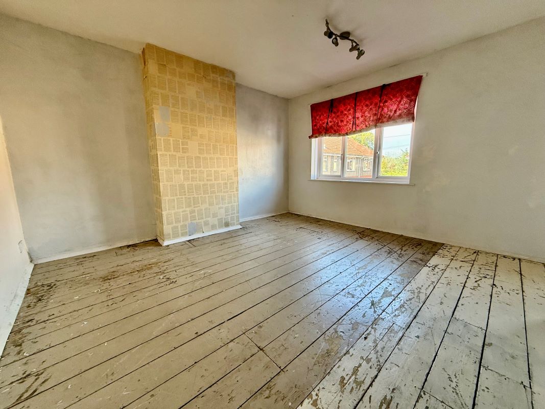 60, Studley Rise, Trowbridge, BA14 0PH