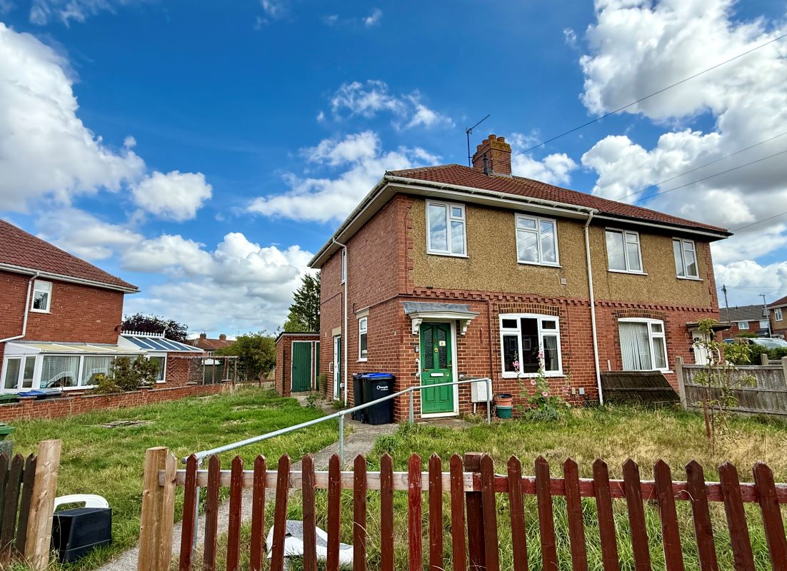 12, Southway, Trowbridge, BA14 7AJ