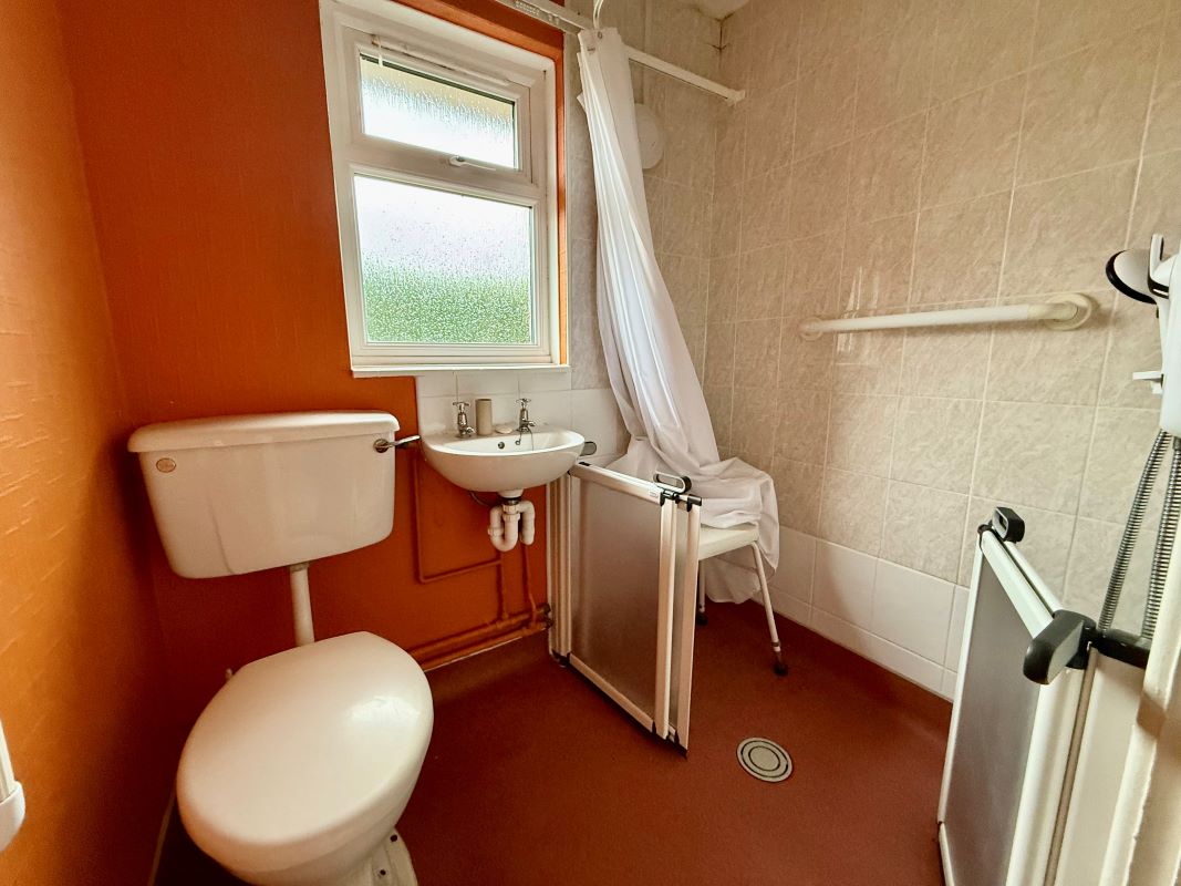 126, Reids Piece, Purton, SN5 4AY