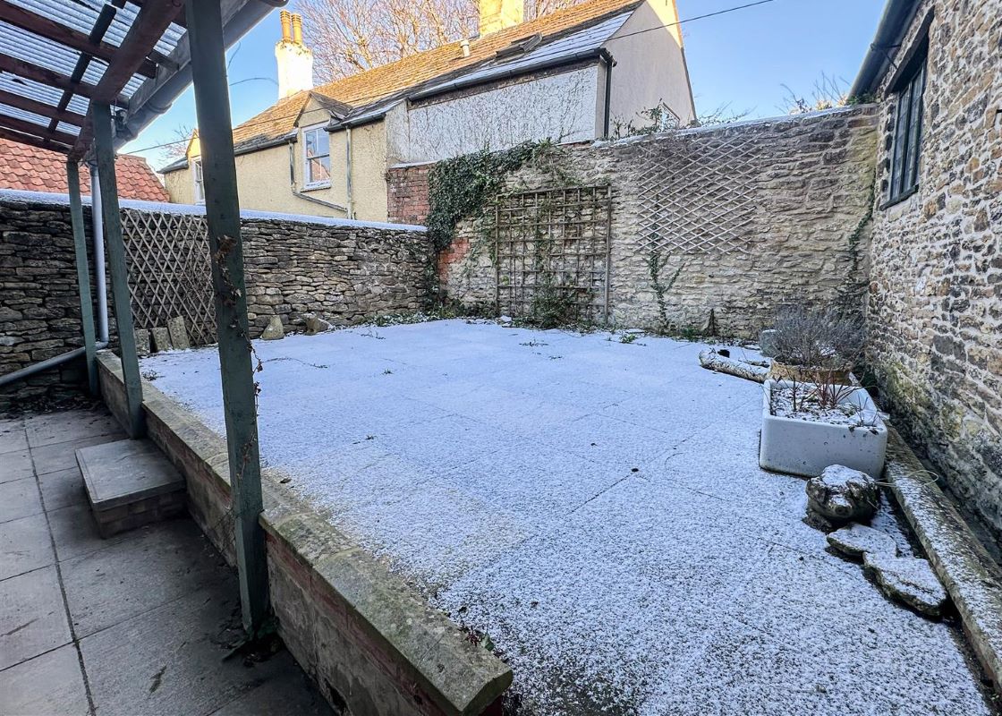 27, St. Johns Street, Malmesbury, SN16 9BW