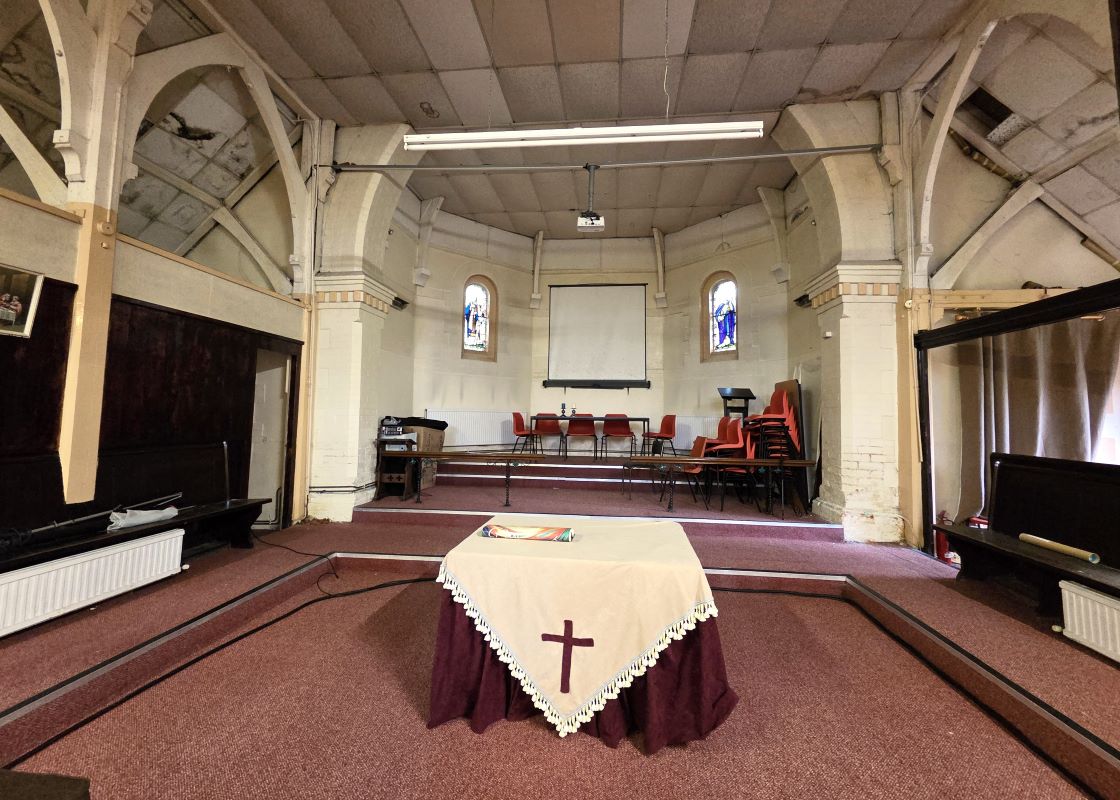 Lowden, Chippenham, SN14 0DS