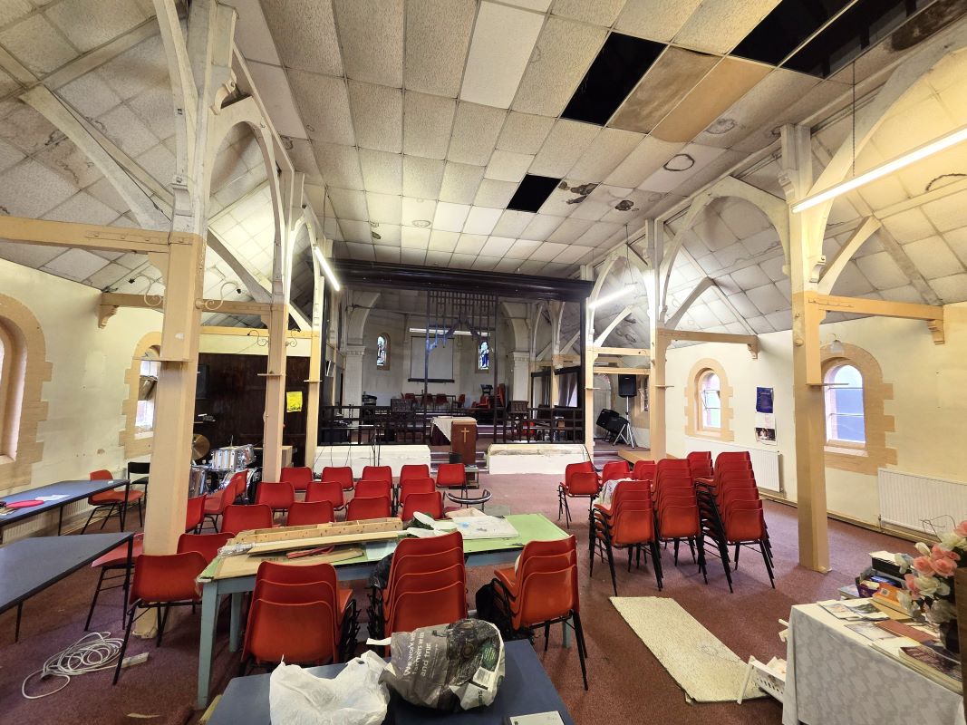 Lowden, Chippenham, SN14 0DS